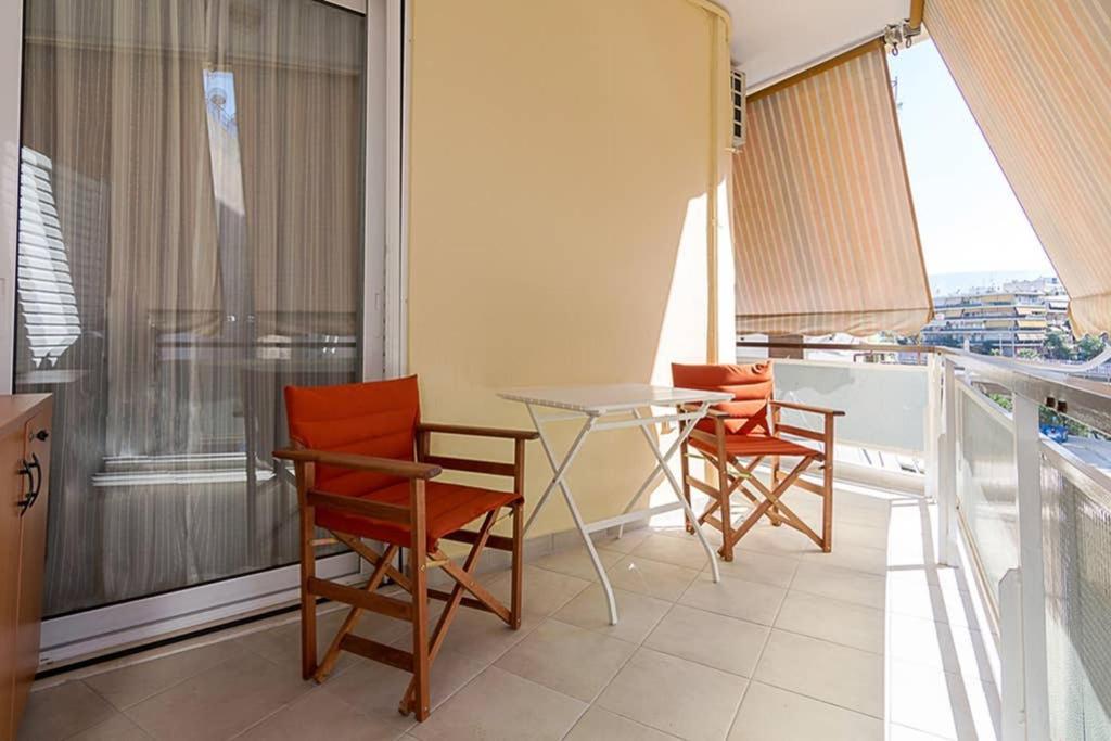 Cozy Flat With 1 Bedroom Next To Metro Station Athen Eksteriør billede