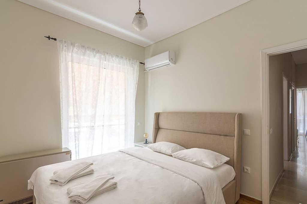 Cozy Flat With 1 Bedroom Next To Metro Station Athen Eksteriør billede